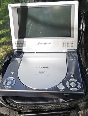 Eddie Bauer Portable Audiovox DVD Player in Silver and Black
